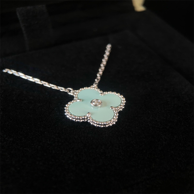 High Brand Custom Jewelry Manufacturer Best Diamond Jewelry Van Cleef Holiday Pendant 2022 diamond jewelry necklace