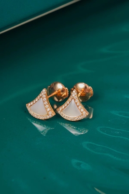 Real 18k Gold  Luxury Diamond Jewelry Earrings Bvlgari Diva Dream Earrings