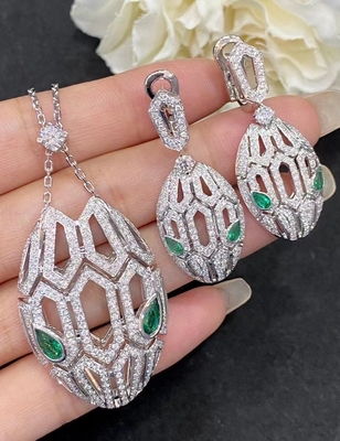 Mirror Luxurious Custom 18K Gold Jewelry vVS Diamond Necklace