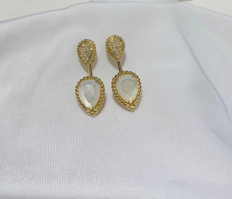 Push back 18K Gold Diamond Earrings 2 Stones Good Cut Grade Stud