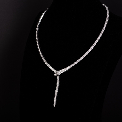 Sophisticated Style 18K White Gold Necklace  Serpenti Prong Etched Luxury Jewelry