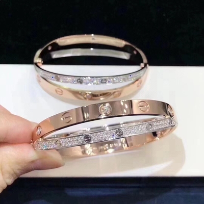 Custom Prong High End Jewelry 18K Gold Diamond Bracelet Elegant Style