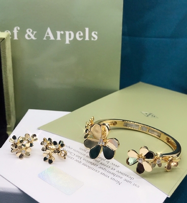 Fine Jewelry Custom Brand 18K Yellow Gold Set Jewelry From Factory