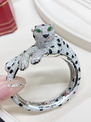 Luxurious Elegant 18K Gold Diamond Bracelet Silver Panther Bracelet For Gifting