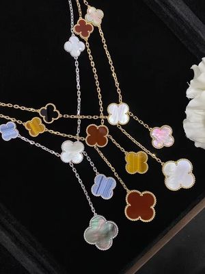 Fine Jewelry Classic Custom Brand Jewelry Four Leaf Clover 18K White Gold Necklace