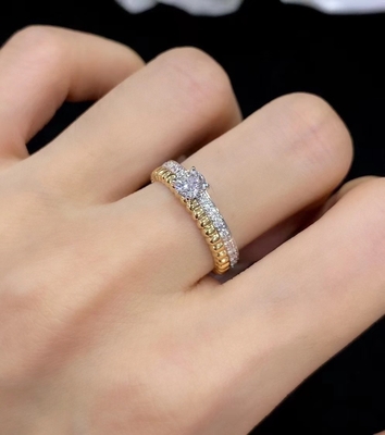 Luxury Jewelry Custom 18K Gold Diamond Ring Round Diamond Stones HK Setting