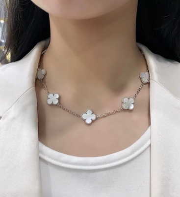 OEM Custom Brand Jewelry France Market Demands Bezel Setting Jewelry
