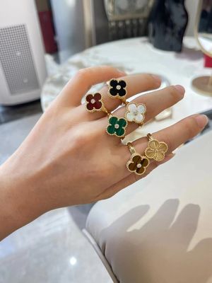Vintage Four Leaf Clover Jewelry Customized Custom Brand Luxury Diamond Jewelry