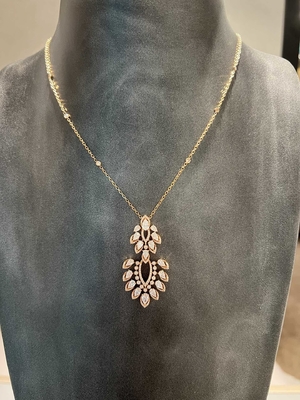 Jewelry Collection 18K Gold Diamond Necklace AU750 Gold Jewelry Chinese Manufacturer
