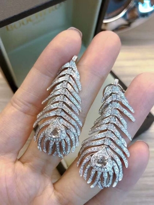 18K Gold Diamond Jewelry Collection Dazzling Design Excellent Polish Customized Design