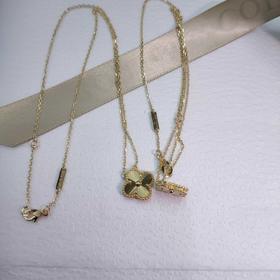 Custom Brand Jewelry Real 18k Gold Magic  necklace, 1 motif  from France