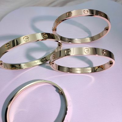 18K Gold Classic Model LOVE Bracelet Medium Size 6.1mm Width Original Fastening System with Two Screws and Screwdriver