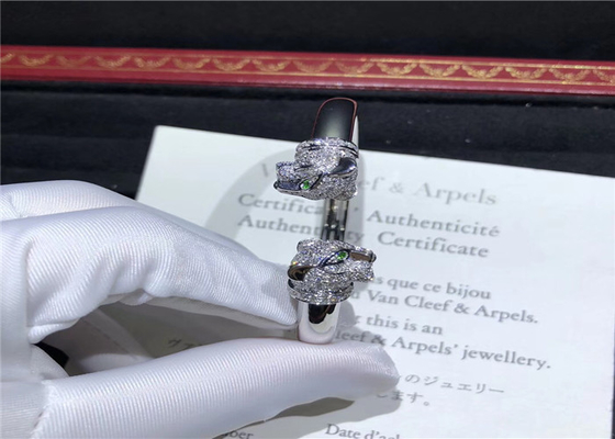 Brand Jewelry 18K pink gold Panthère de Brand bracelet set with tsavorite garnets and onyx