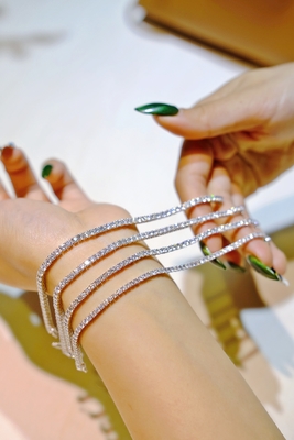 14kt 18kt Natural Diamond Tennis Bracelets For Women In SI Diamond Wholesale Diamond Rate
