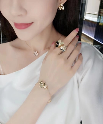Custom Brand 18k Rose Gold Frivole Diamond Between-The-Finger Ring
