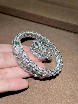 18k White Gold Diamond Serpenti Bracelet Custom Made  High Jewellery