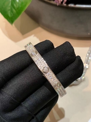 Luxury Cartier Full Diamond Love Bracelet HK Setting For Anniversary Engagement Gift