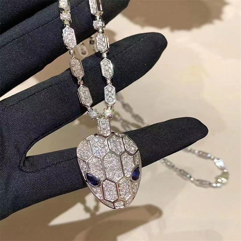 Bulgari Custom 18k Gold Necklace Womens Diamond Gold Jewellery Solid Gold Pendant