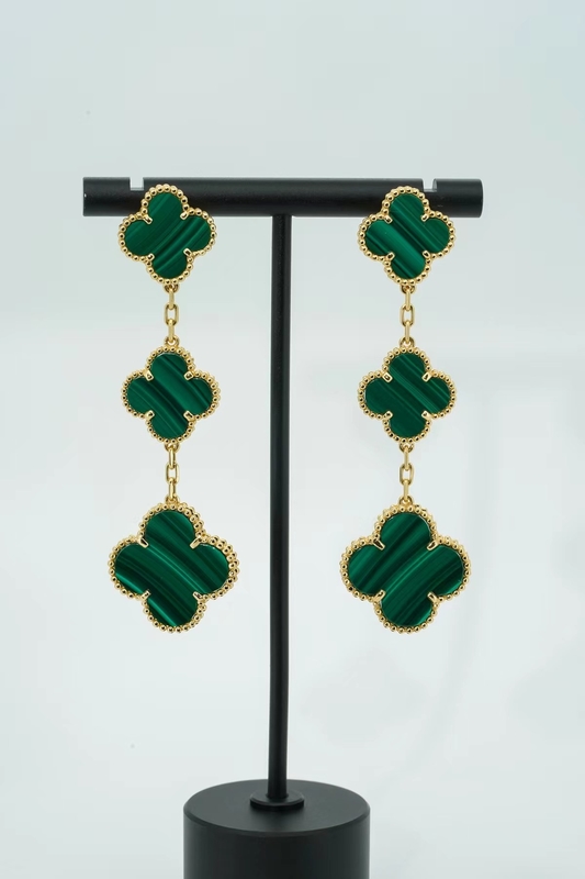 high end gold earrings Custom Brand gold  18 karat yellow gold earrings luxury gold jewelry
