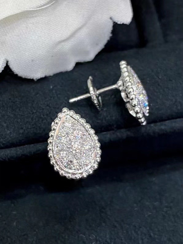 Polished Luxury Diamond Jewelry Manufacturer For B2B Buyers China Jewelry