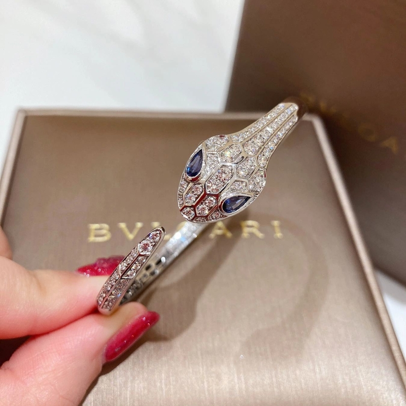  Serpenti 18K Gold Diamond Bracelet Mirror Quality Luxurious Brand