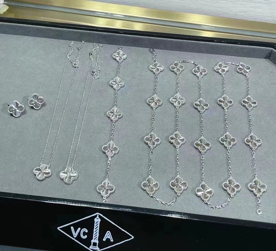 Wedding Van Cleef Jewelry 18K Yellow Gold Diamond Necklace