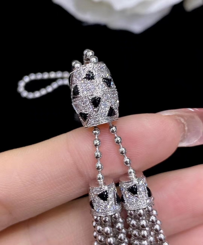 Prong Setting Luxury Diamond Jewelry Medium Size VS2 Clarity