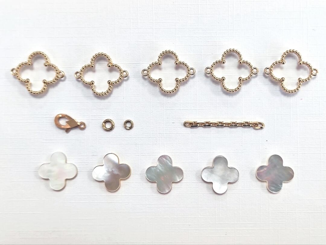 Custom Brand 5 Motifs 18K Yellow Gold Vintage  Bracelet Mountings for Stunning Jewelry