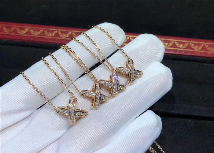 Sophisticated 18K Gold Diamond Necklace ,  Jeux De Liens Necklace