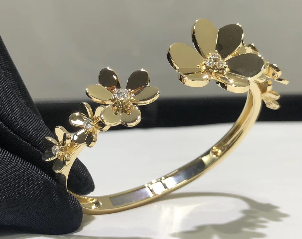 New design for Custom Brand bracelet clover 18k gold diamond
