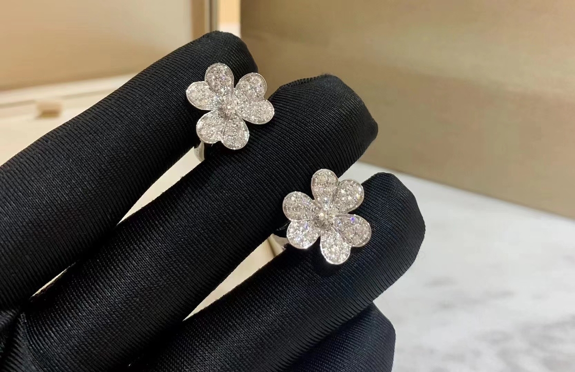 18K White Gold Very Model Cosmos Diamond Pave Earring Custom Brand