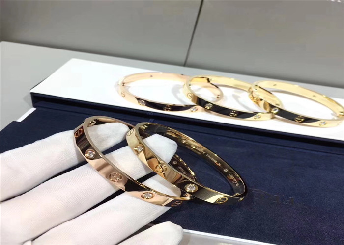 Unisex 18K Gold Cartier Love Bracelet 4 Diamonds Oval Shape B6035917 ...