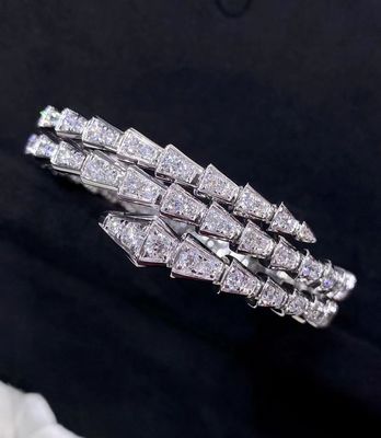 Modern Style Luxury Brand Jewelry Gold Channel Setting With Engraved Filigree Etched