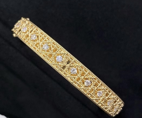 Polished Finish 18K Gold Diamond Bracelet Prong Setting Master Jewelry Supplier